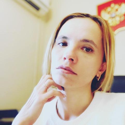 Алена Бондарева