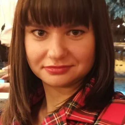 Вера Попова