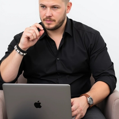 Андрей Азизов