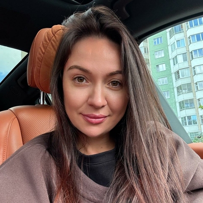 Юлия Серова