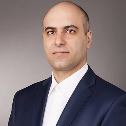 Арам Мартиросян