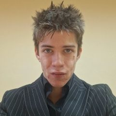 Артём Ляшков