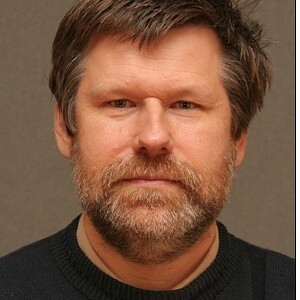 Александр Елесин